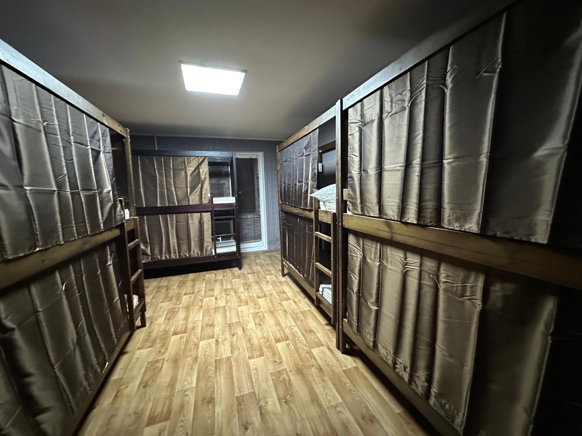 Ararat-Poznyaki Hostel Kijev Kültér fotó